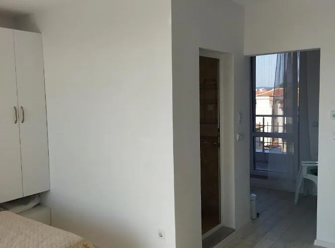 сити бийч вю Апартамент Царево